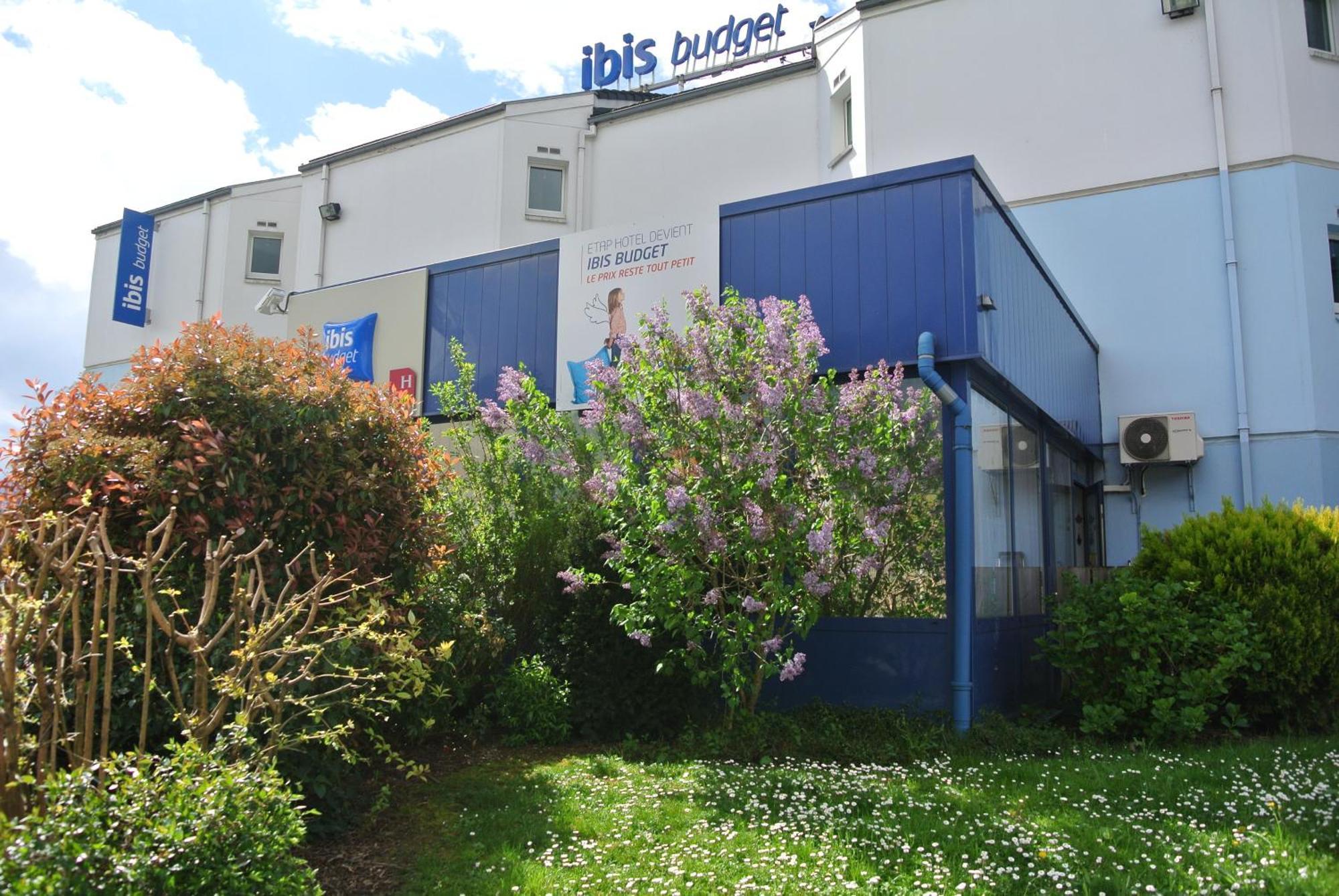Ibis Budget Chambery Sud Challes Les Eaux Exterior photo